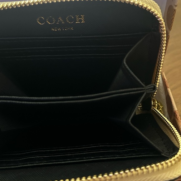 Coach Pink and Tan Signature Zip Card Case with Gold Hardware - Picture 4 of 5